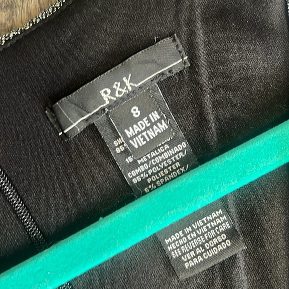 R&K NWT color block silver sparkling sleeveless front tie jumpsuit size 8 black - Picture 7 of 9